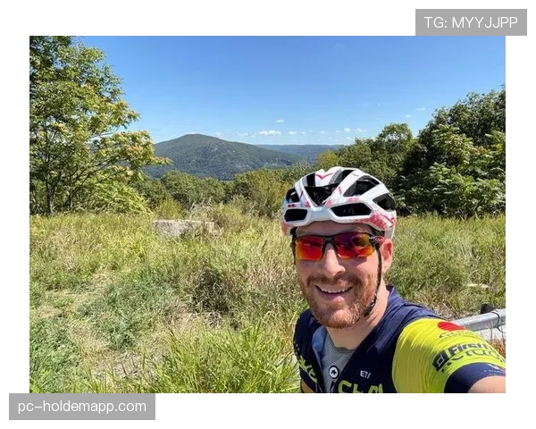 知名骑行应用Strava推出AI分析功能，可模拟经典赛段骑行策略