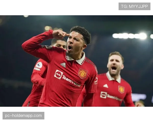 罗马诺:曼联与葡萄牙体育就边后卫迪奥曼德的转会进行深入谈判 罗马诺:曼联与葡萄牙体育就边后卫迪奥曼德的转会进行深入谈判